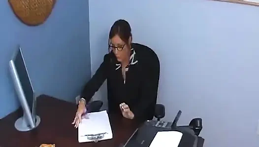 Kuliah tanpa ortodoks dari kepala sekolah