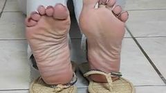 Sexy mature thick latina soles 3
