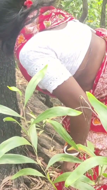 सोना भाभी का आउटडोर चुदाई अपने जीजा के साथ, साली जमाईबाबू चुदाचुदी बंगाली ऑडियो | क्लिप 1