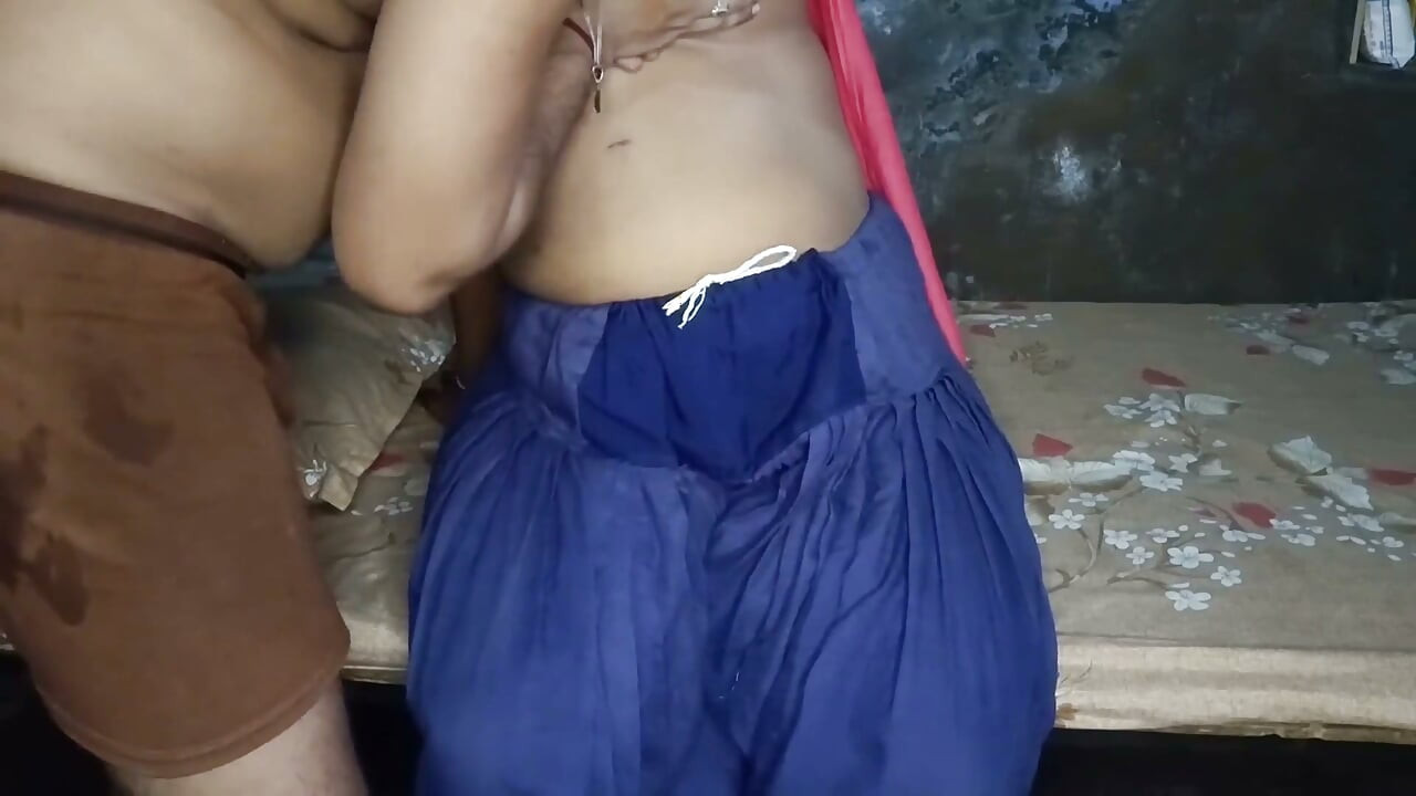 女主人は初めてアナルを犯されて悦んだ。