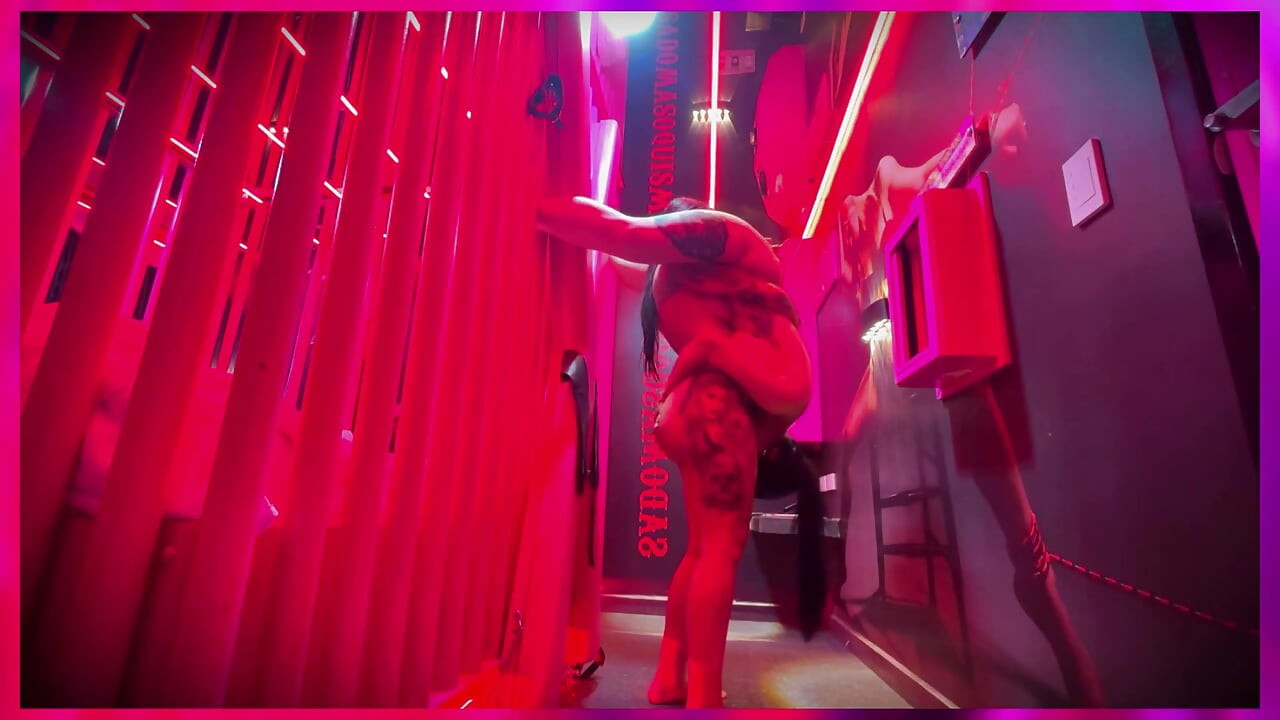 We Move Our Huge Ass so You Cum on Them- JOI Lesbico