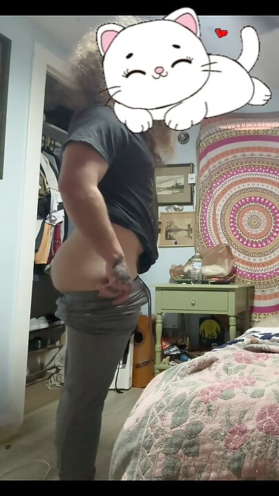 Der dicke femboy, nach dem du gesucht hast
