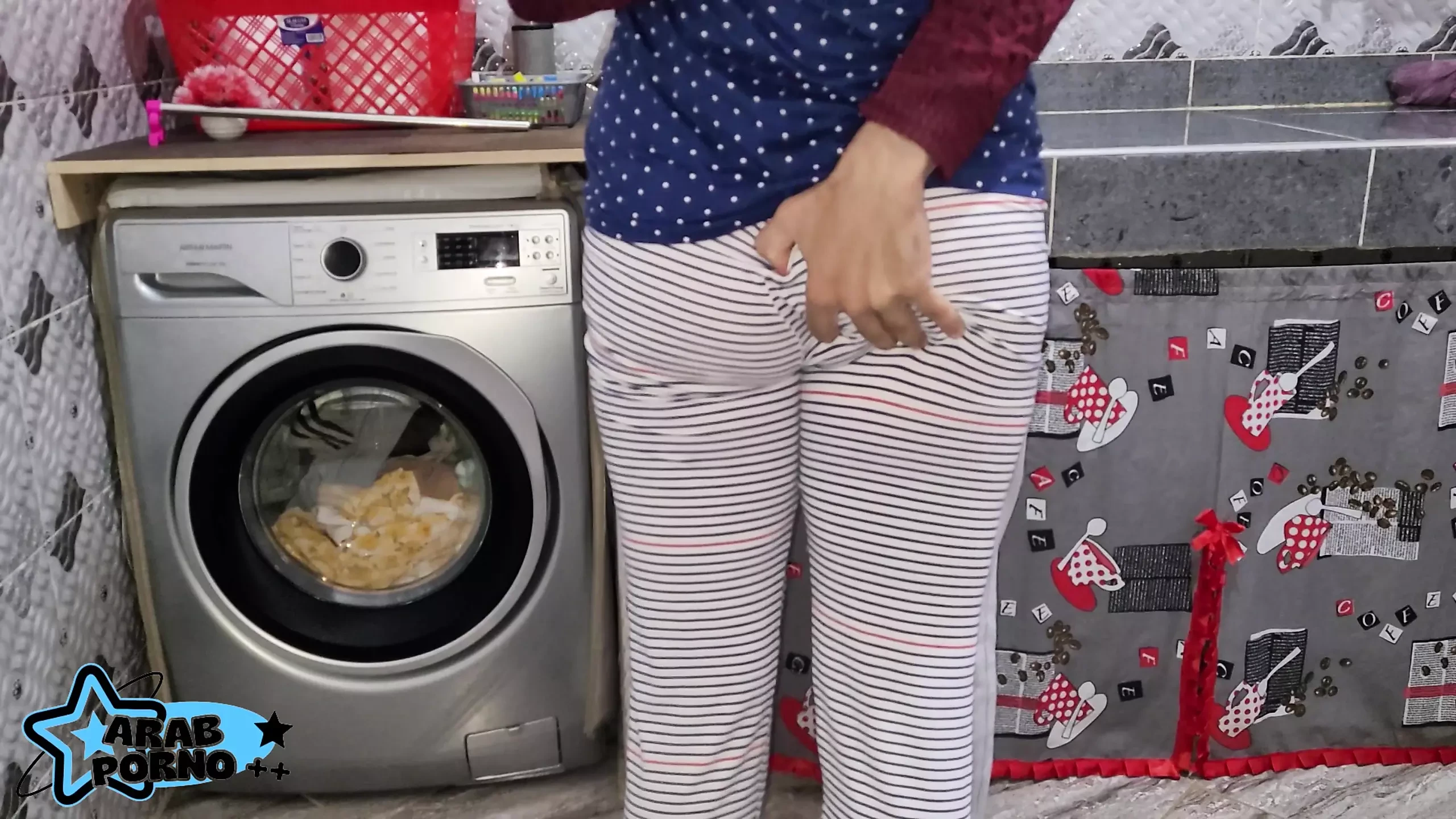 arab ass anal kitchen lhwa fi tarma zok lor