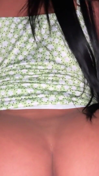 Big tits Venezuelan got a big cumshot in her pussy | Clip 2
