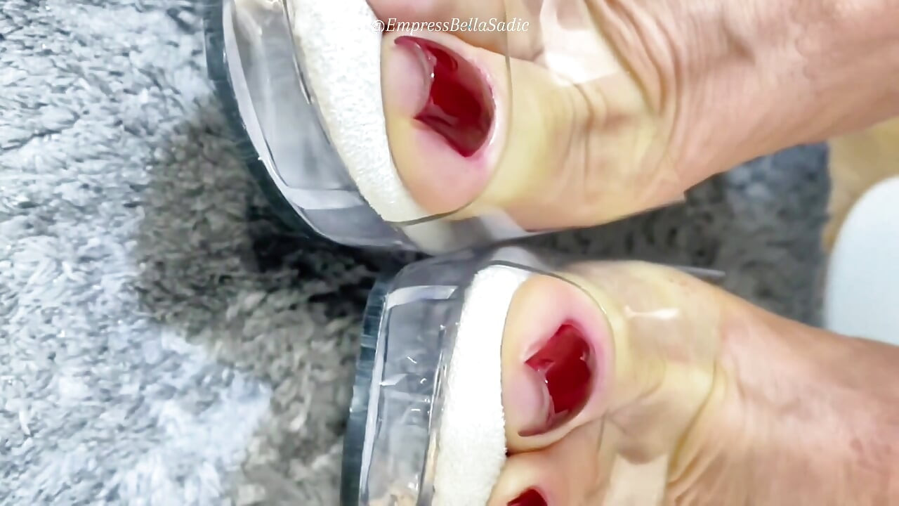 Transparent Platform Heels and Imperatrizbella’s Sexy Red Nails