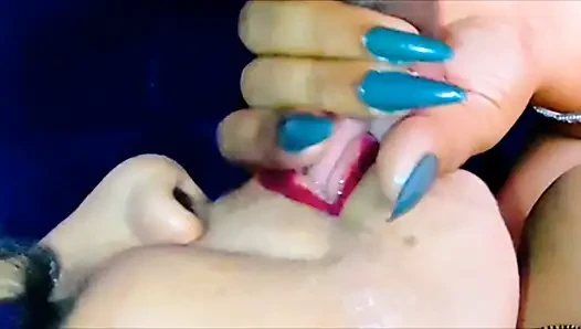 Bhabhi India pengisap kontol muncrat di mulut