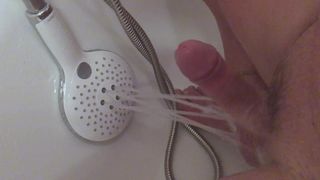 Douche de sperme, masturbation, mains libres, salle de bain