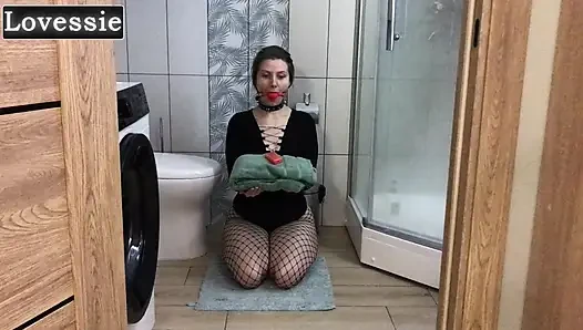 An obedient, hot MILF with a big butt serves her master and becomes a piece of human furniture - Lovessie