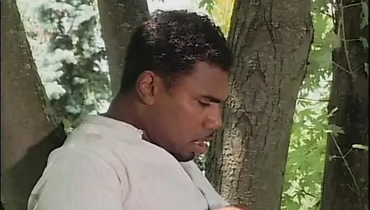 Sarışın Orta Yaşlı Seksi Kadın Büyük Bir Yarağa Binmekten Zevk Aldı Ve Mutlu Oldu