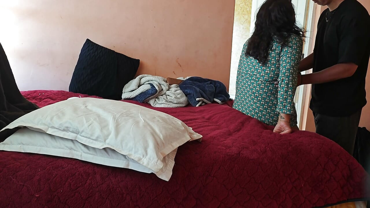 If You Tell Anyone, You Forget About This Rich Shorts! My Friend's Stepmom Got Addicted to Sex