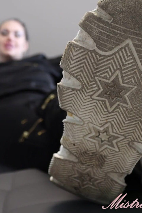 Edge Game a Month Long! Day 4! Dirty Shoes and Smelly Socks Domination!