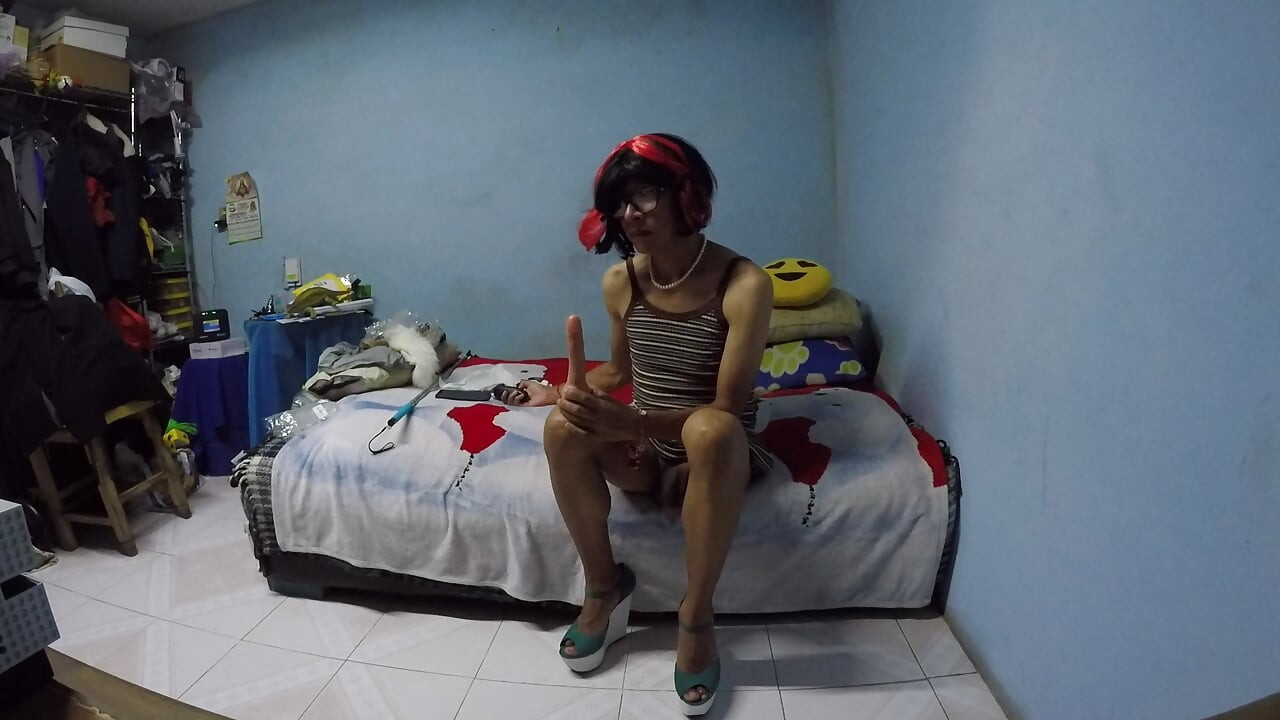 Joselynne Crossdresser With Buttplug And High Heels Suck Dildo Third Part