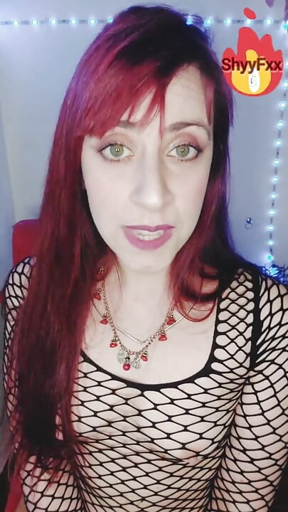 Shyyfxx Motel Stories & Real Experiences - Deep Throat Gone Wrong