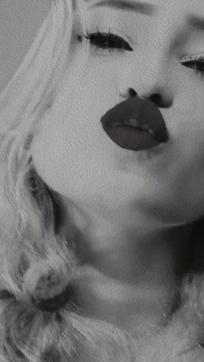 Kiss, kisses for your