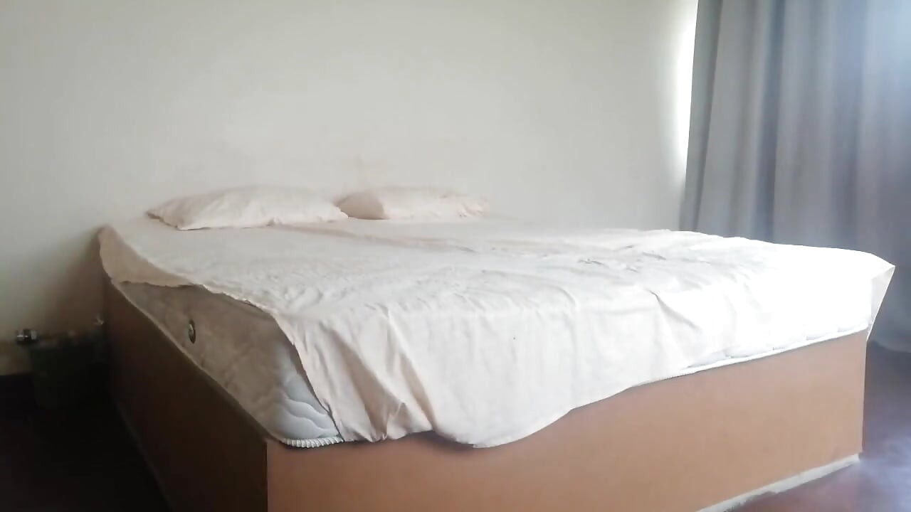 Part3 Desi Woman Vacation on Island Motel Tricks Seduce the Room Service Hotel Employee and He Was Rough Young Fucker