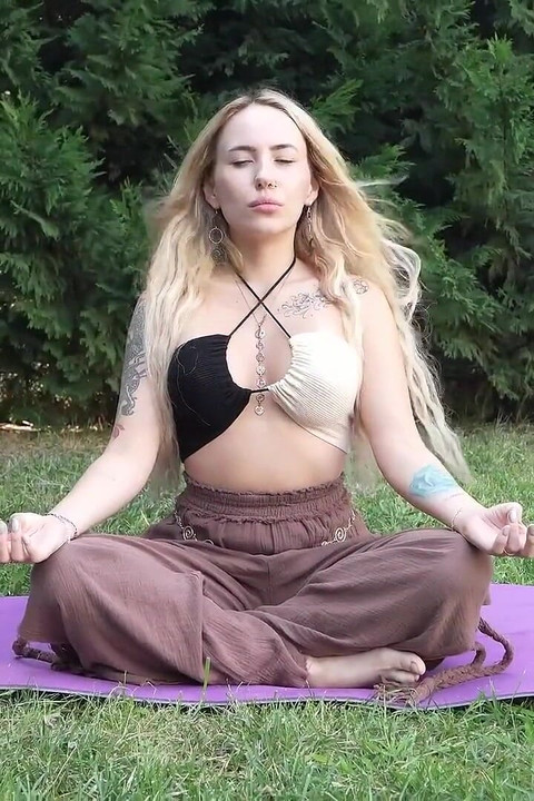 MILF Anal Threesome in Yoga Class with Huge Cock Instructor