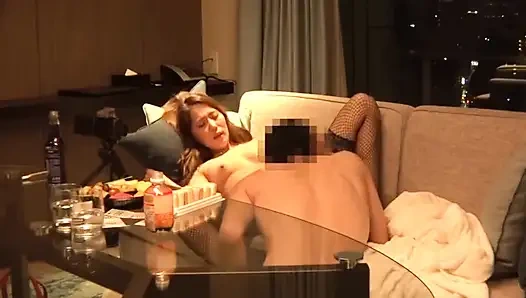 Instant mount kiss - Mio reitet durch einen doppelten höhepunkt