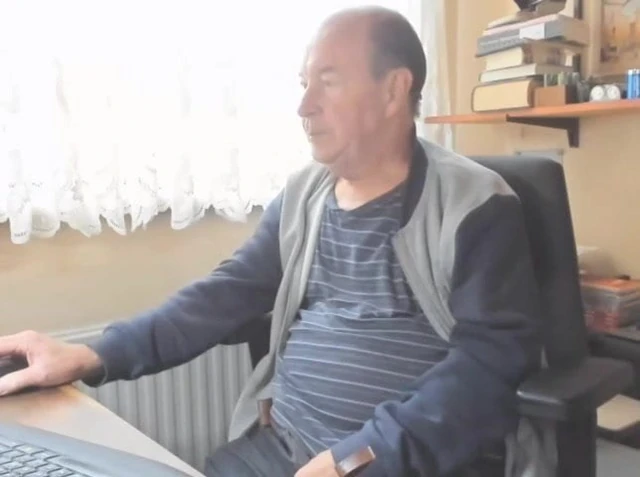 69 yo man from Niderlands 3