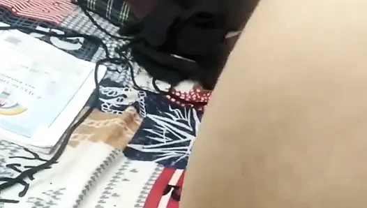 College Boyfriend and girlfriend having sex