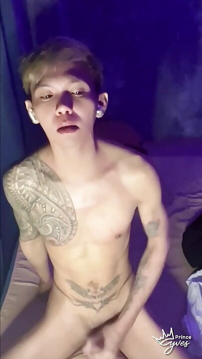 Filipino Inked Horny Twink Teasing and Masturbating Until He Cums