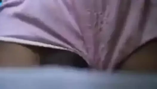 Büyük horoz külot sevgilisi handjob
