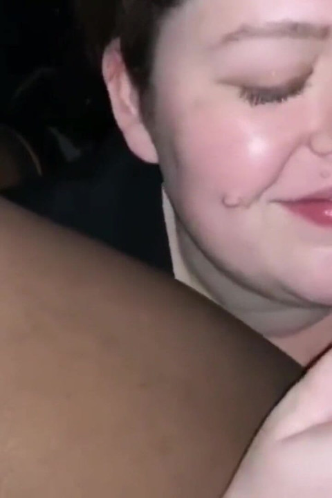 สาวสวยตัวใหญ่ขย่มหีควยใหญ่ผิวดํา nata4sex กับตูดขย่มน้ําแตกทางตูด