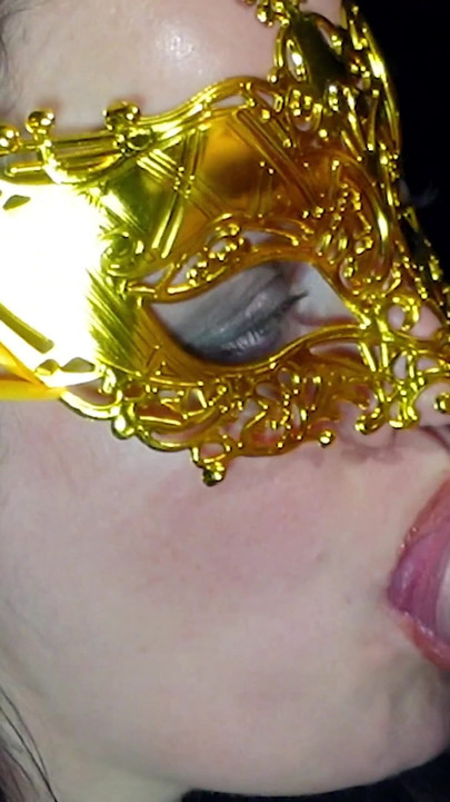 Amaterska MILF progutala svoj najveći teret sperme (guste i bijele) ikad - Millie Fox | Isječak 2