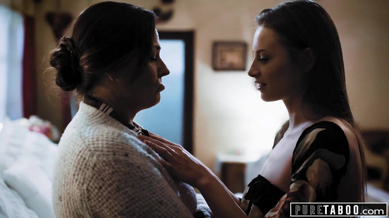 継母と継父と捕まる純粋なタブー、カイラー・クインが参加