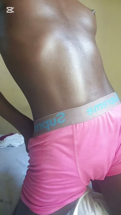 Love to rub and spank my ass