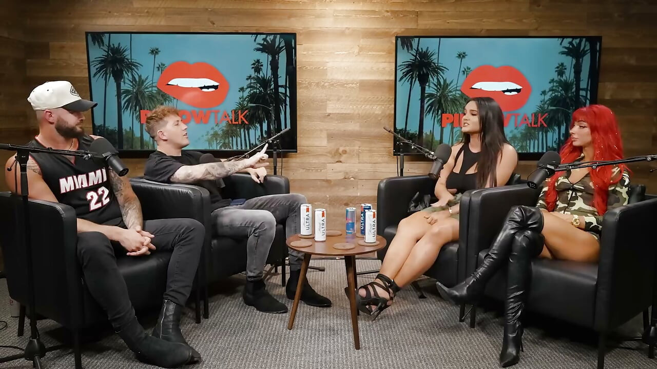 Alexas Morgan are un orgasm* l