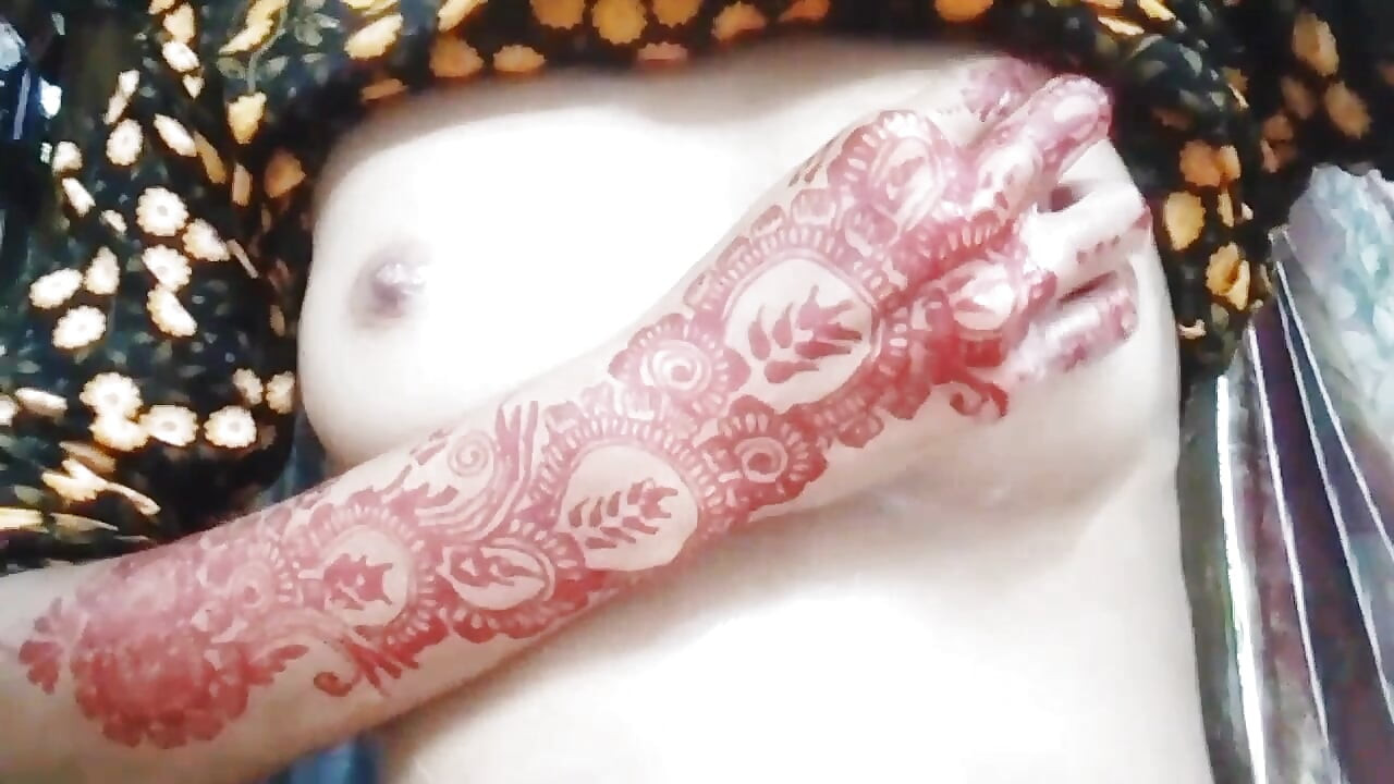 Super steamy Bangladeshi girl solo masturbation you Won't believe, trending now on social media everywhere.