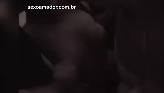 College friends skip class for threesome