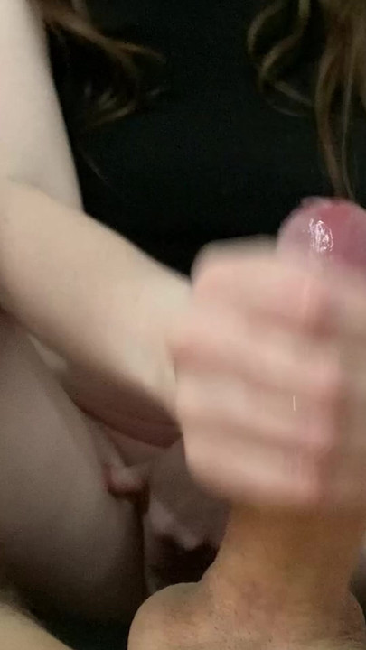 Eu brinco com ele e comigo mesma