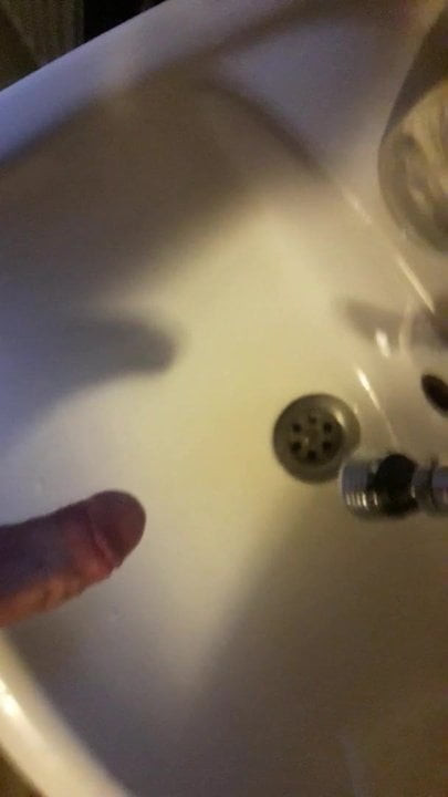 Golden shaver, piss