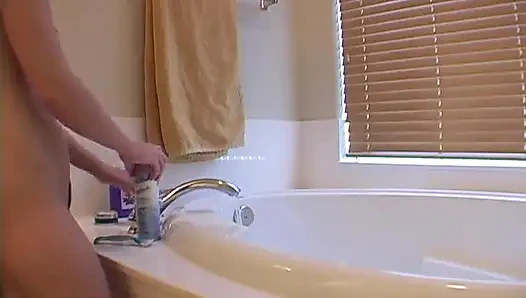 Solo Dream Babes: Jamie Lynn Shaves