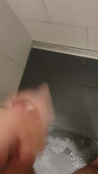 Cum explosion