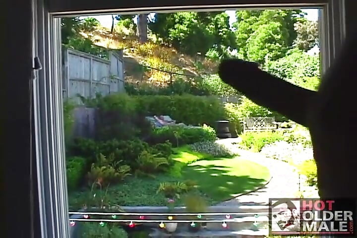 Daddy Hunt 4: the Boy on the Chaise