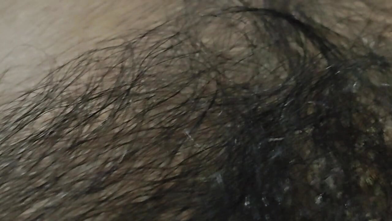 Büyük penis bangladeşli suger dady parmaklıyor