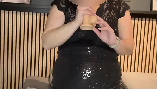 Wenn Sie allein zu hause sind und einfach mit Ihrem dildo spielen möchten.