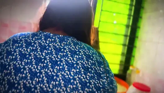 Indian Desi Hot Aunty Fucked by Neighbor Guy When She Was Cooking in Kitchen in Morning While Uncle Not at Home