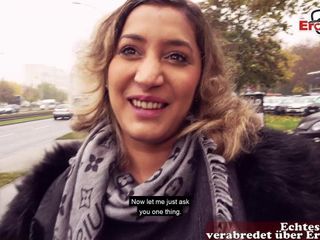Немецкий тиркский юный секс-датировка на кастинге на публичном видео в Берлине