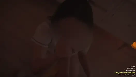 Sepong kontol di tengah malam setelah pesta!