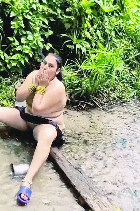 Jungle Mein Mangal Fuck with Strangers in Forest