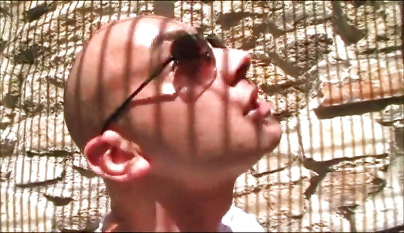 Wielki tyłek blonde babe uwielbia penisa w cipce w ustach