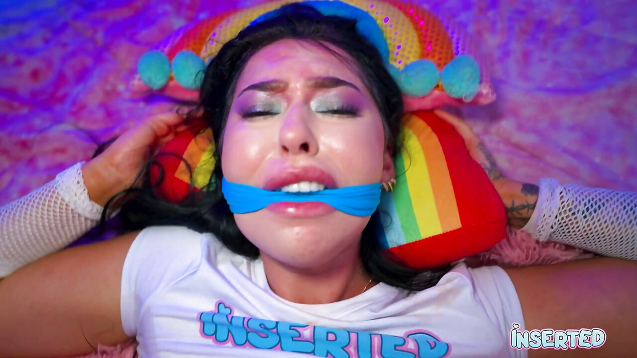 Inserted Melissa Moore Is Bouncy Fun