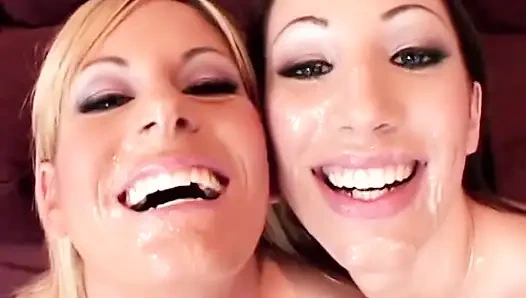 Милашки-блондинки-брюнетки с красивыми сиськами в горячей минетной оргии