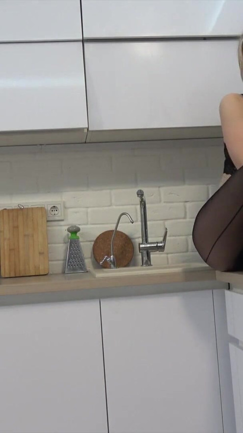 Hippie Blonde In The Kitchen Rubbing Her Pantyhosed Pussy | Clip 2