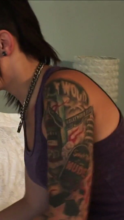 IMMER TIEF REIN Crazy Lesbo | Clip 1