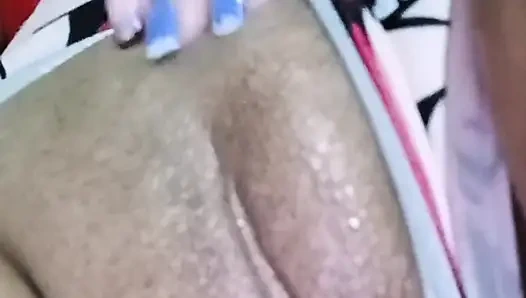 I give my stepfather an ass so he can put it in me, I'm very