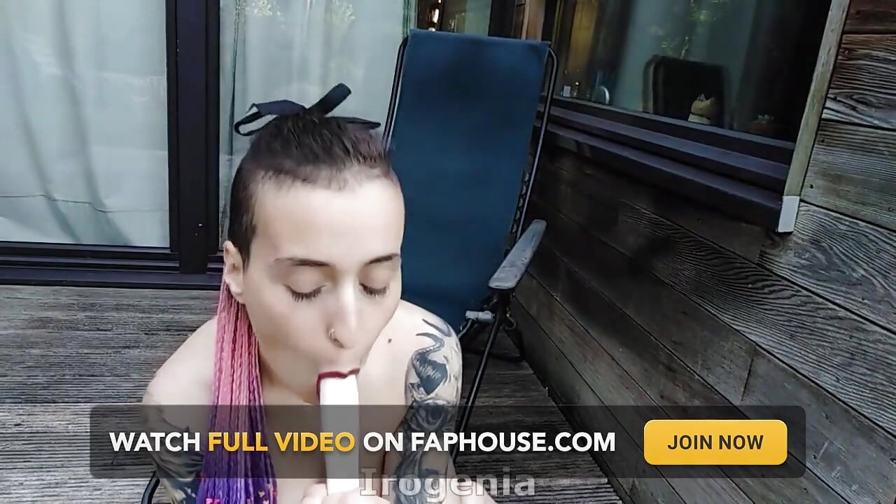 Hippie Double Penetration Dildo Outdoors